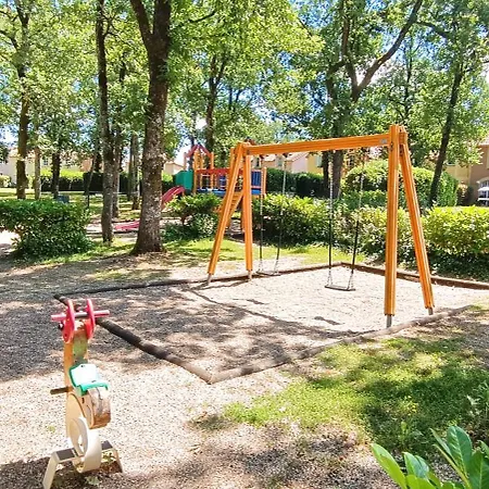 بيت للعطل Charmante Maison Duplex En Avec Piscine A *