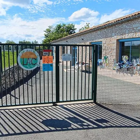 Charmante Maison Duplex En Avec Piscine A Holiday home