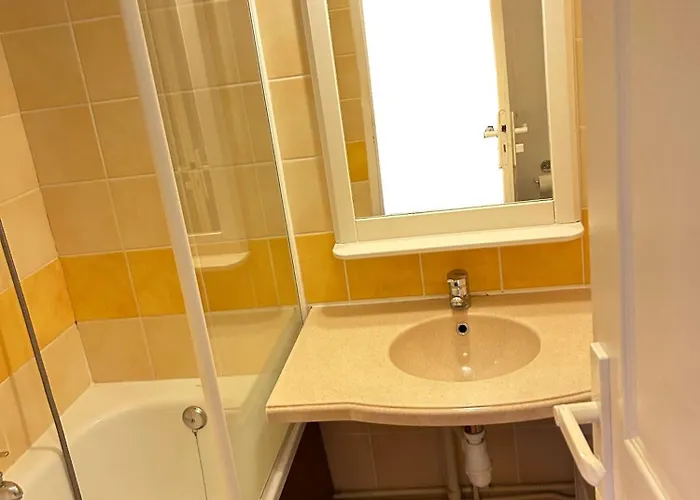 Charmante Maison Duplex En Avec Piscine A بيت للعطل مونفلاكين