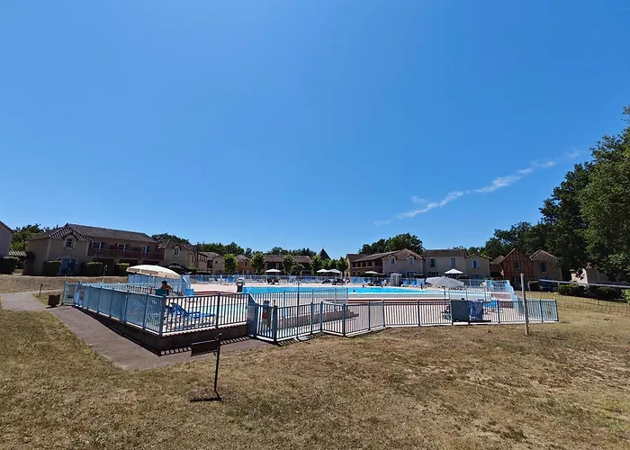 Charmante Maison Duplex En Avec Piscine A بيت للعطل مونفلاكين