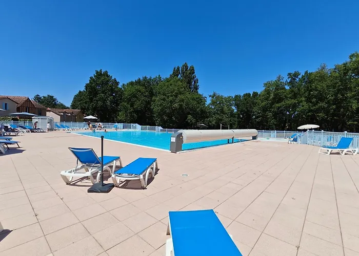 بيت للعطل Charmante Maison Duplex En Avec Piscine A مونفلاكين