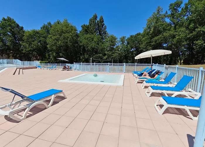 Charmante Maison Duplex En Avec Piscine A بيت للعطل